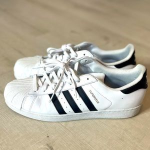 Adidas Superstar